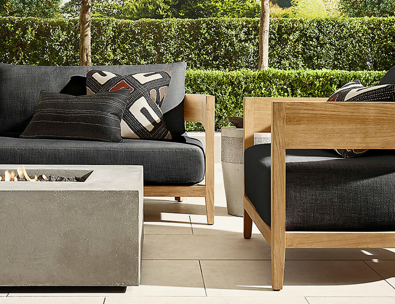 Luxury High-End Outdoor Furniture/CB2